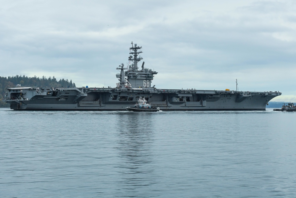 USS Nimitz Gets Underway for the first time in 21 Months.