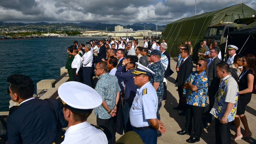 Coast Guard, Navy conduct Short Notice Response Capabilities demo for ASEAN