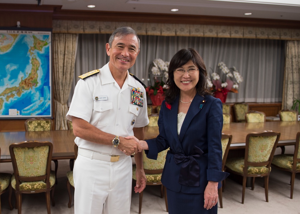 USPACOM Commander meets with Japan MINDEF