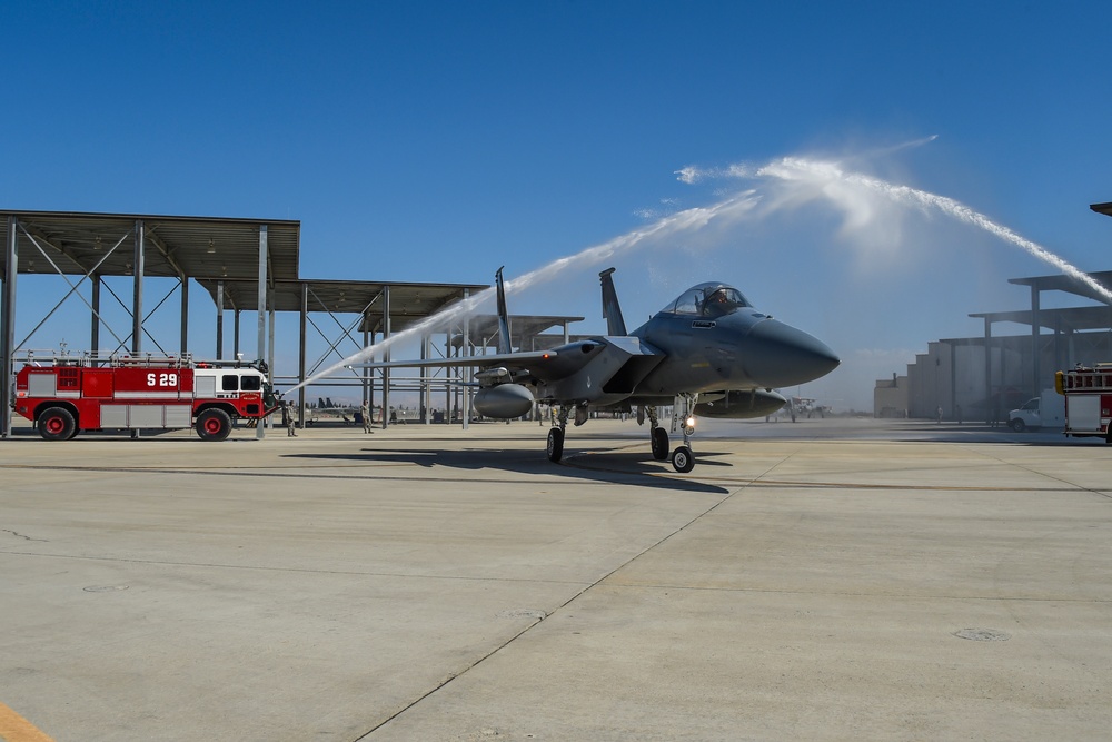 Deployed Airmen Return Home
