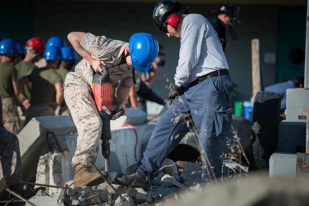 Marines, Sailors practice firefighting search and rescue skills