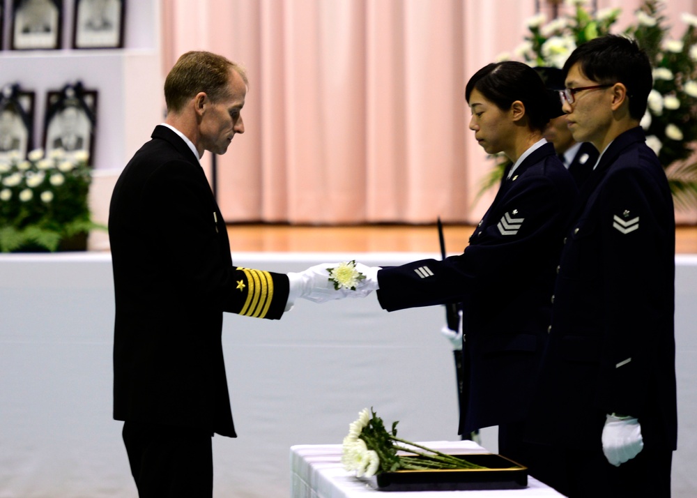 Navy Misawa CO Attends JSDF Memorial Ceremony