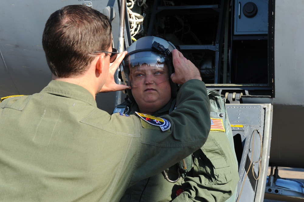 Pilot for a day visits Little Rock AFB