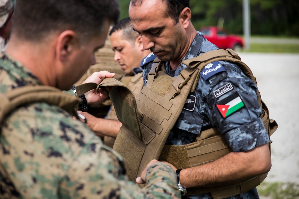 Royal Jordanian Marines Observe USMC Training