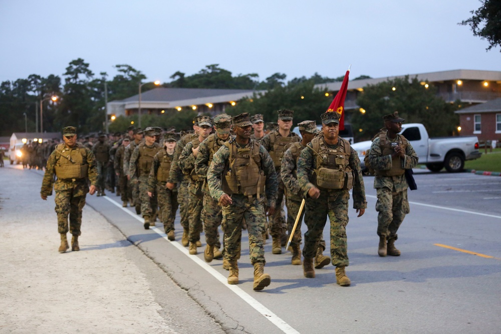 Marines embrace espirit de corps