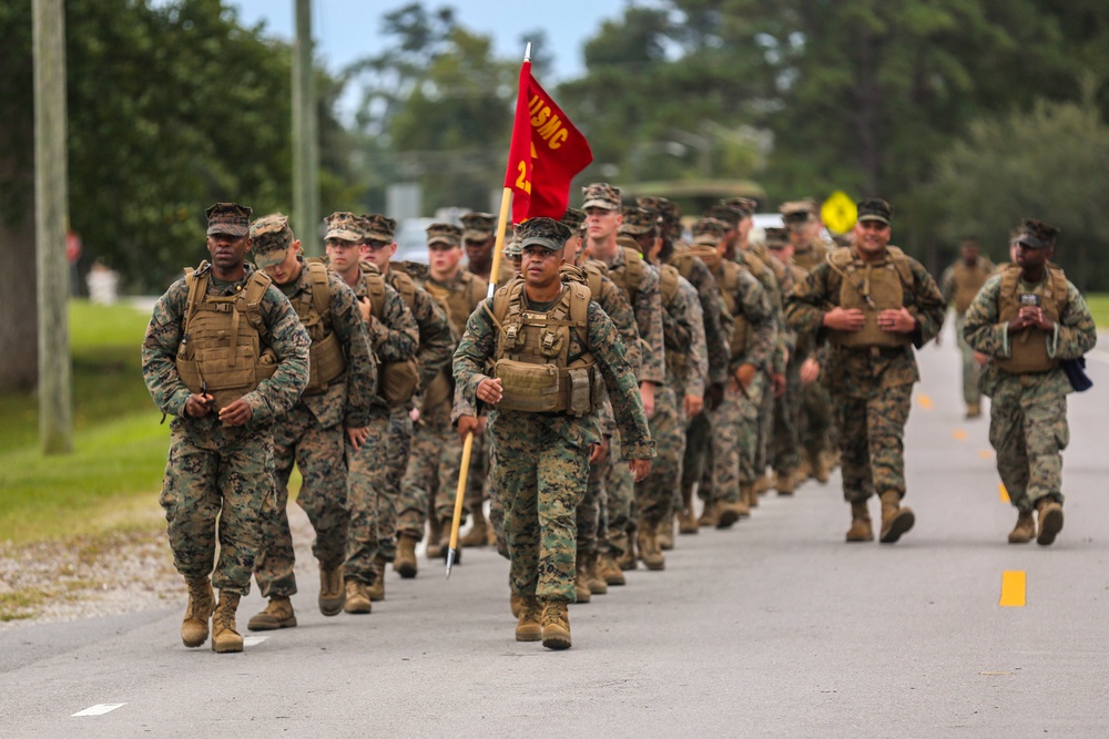 Marines embrace espirit de corps