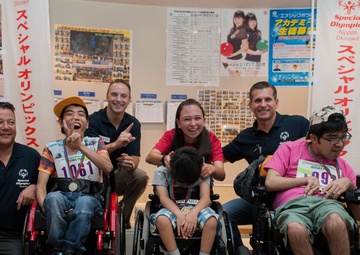 U.S. service members, Okinawans host annual KSO bowling tournament