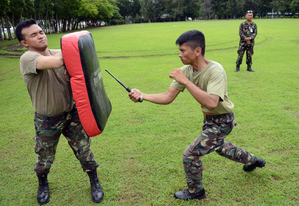 U.S. Air Force Defenders exchange tactics with Philippine Air Force members