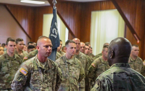 The Florida National Guard Adjutant General addresses Soldiers of the 2-124th Infantry Regiment