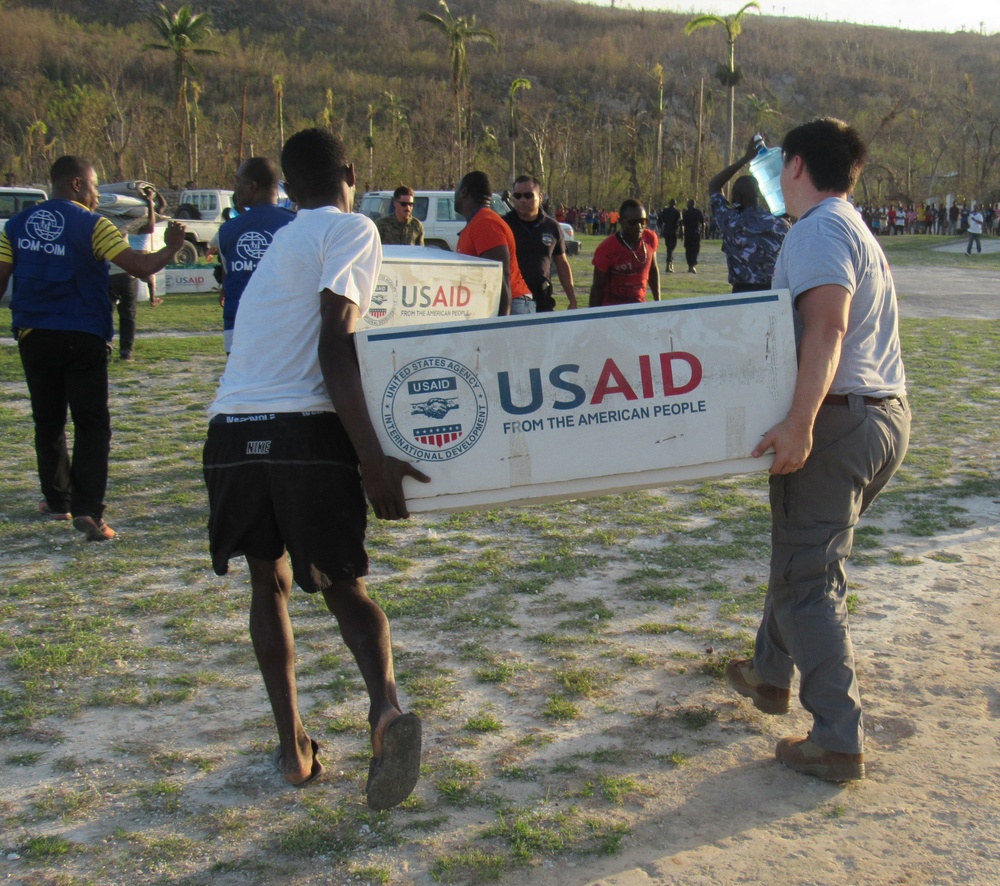 Joint Task Force Matthew, USAID deliver relief supplies to Hurricane Matthew victims