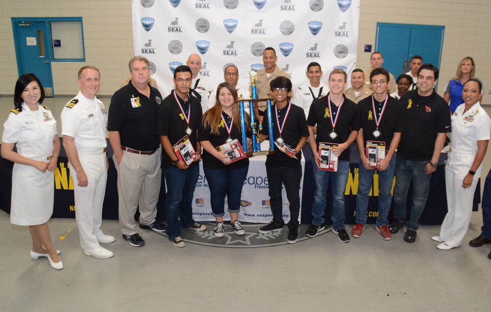 America’s Navy hosts Annual SeaPerch Competition at HESTEC 2016