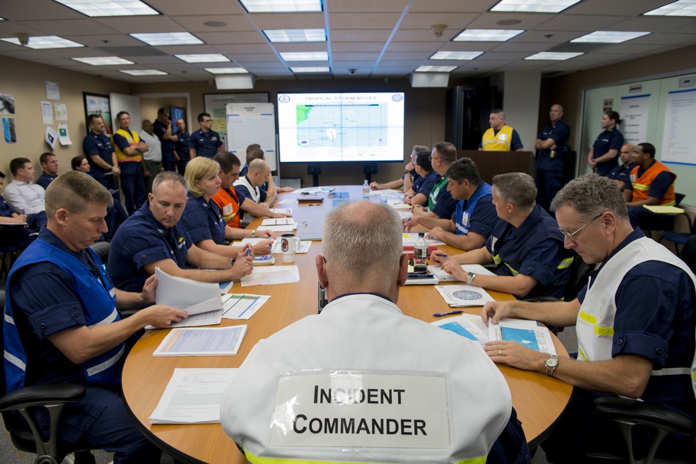 Coast Guard District Seven Incident Management Team conducts Hurricane Matthew briefing