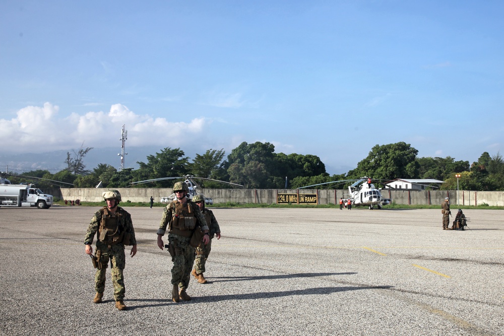 Seabees, Marines team up for Haiti relief surveys
