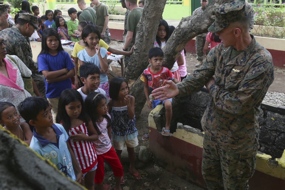 U.S. Marine Corps Brig. Gen. John Jansen Visits Cagayan Work Sites During PHIBLEX 33