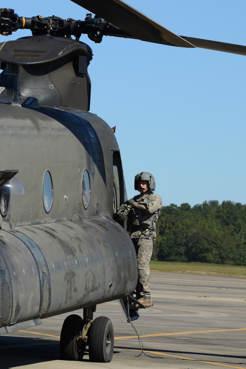 DVIDS - Images - SC National Guard CH-47 Chinook Hurricane Matthew ...