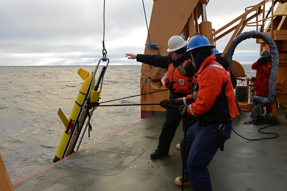 Coast Guard Cutter Healy conducts science