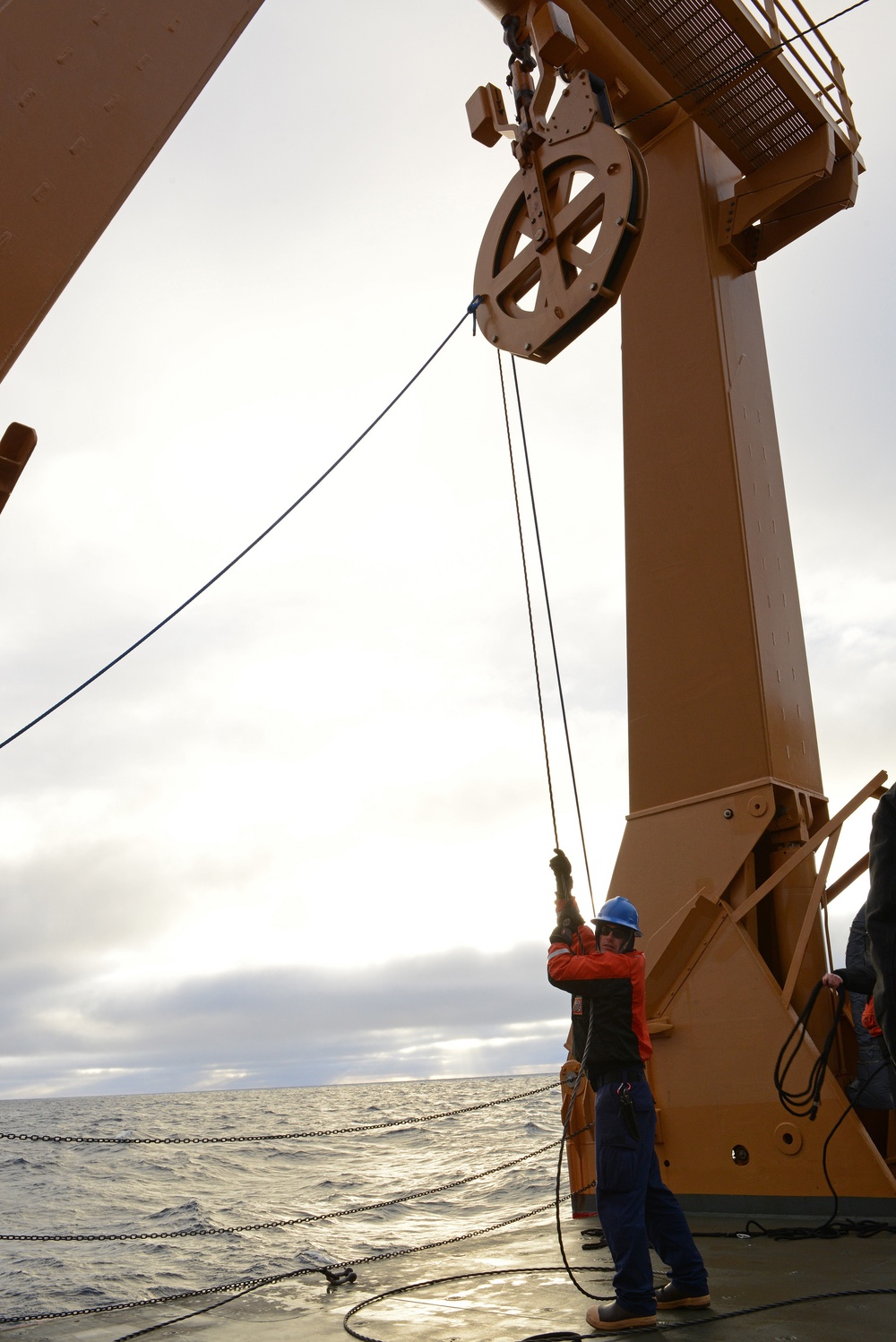 Coast Guard Cutter Healy conducts science