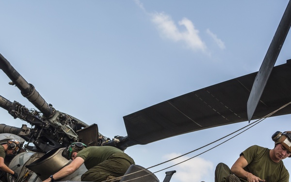 Marines with Joint Task Force Matthew prepare CH-53E Super Stallion to deliver relief support to Haiti