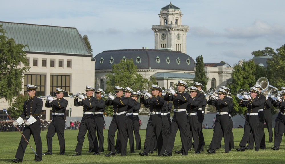 CMC Attends USNA Parade