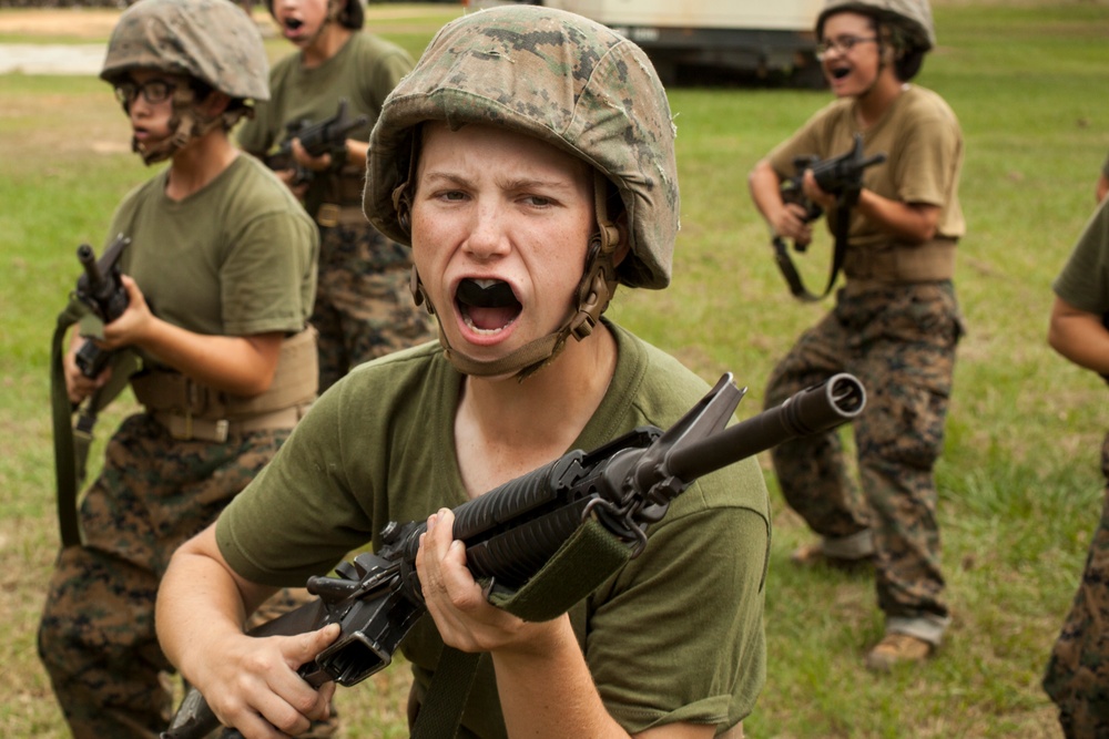 Recruits training at MCLB Albany during Huricane Matthew