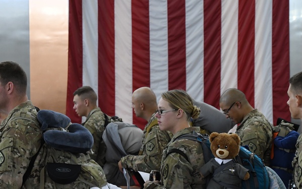 Nevada MPs, Colorado FA Regt. head to the Middle East