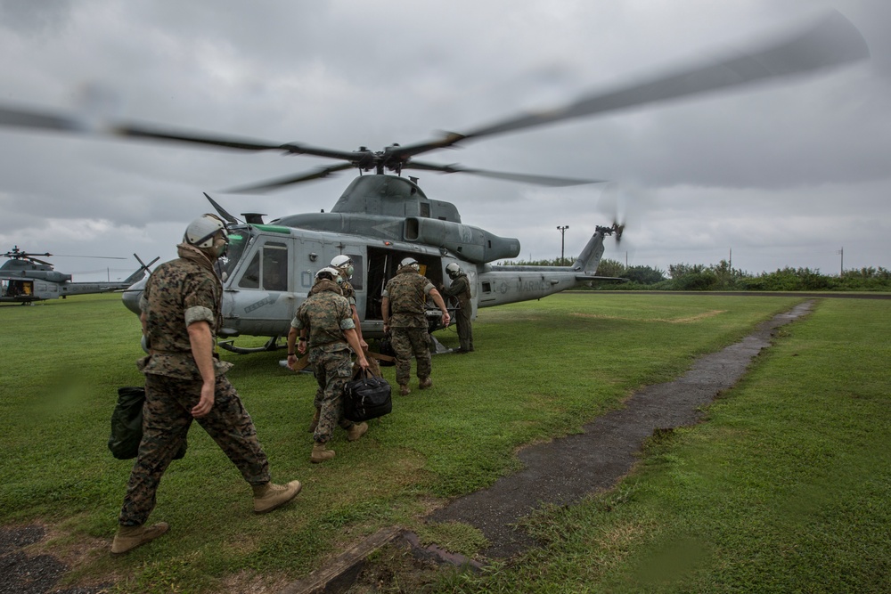 CMC Visits Okinawa Marines
