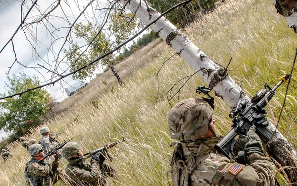 Cavalry Scouts learn engineer tactics at Slovak Shield 2016