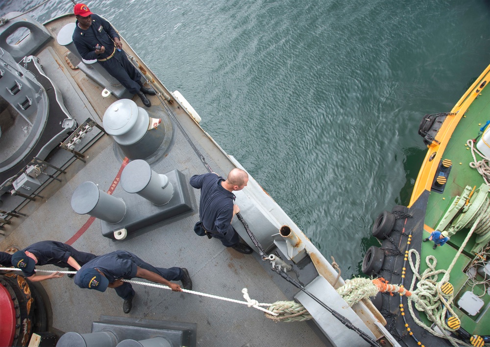 USS Bonhomme Richard (LHD 6) departs Subic Bay