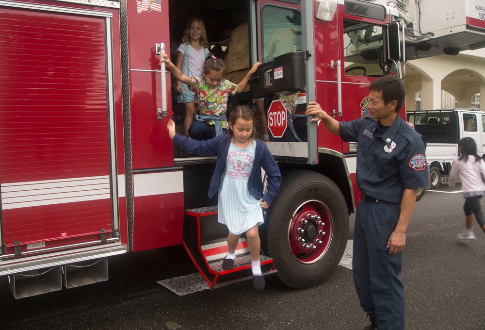 MCIPAC Fire Department educates students on fire safety