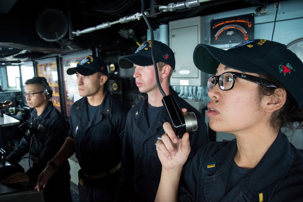 USS Germantown Replenishment at Sea, Oct 13