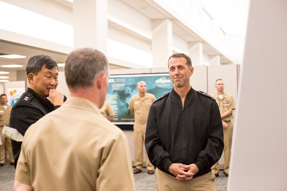 CNO is briefed at NAVSUP