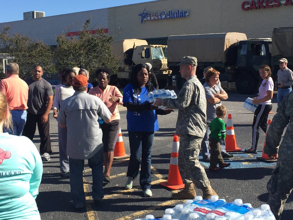 Hurricane Matthew: NC Guard Supports Water and Food Distribution Point in Fayetteville, N.C.