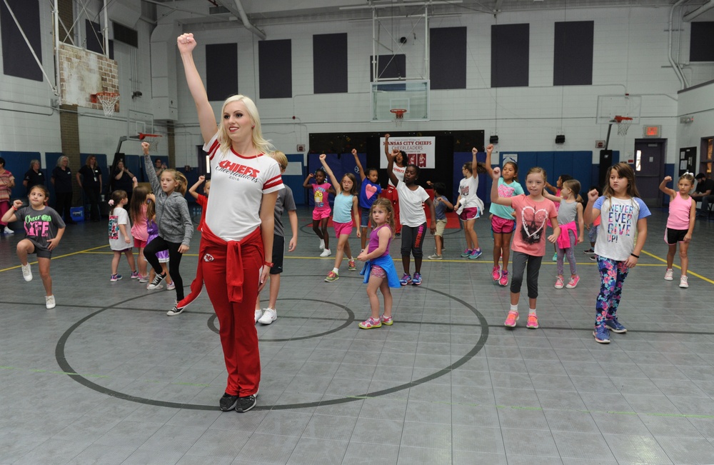 NFL cheerleaders bring spirit to Keesler