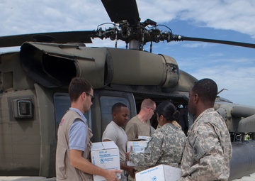 JTF Matthew Black Hawks assist in Haiti relief efforts