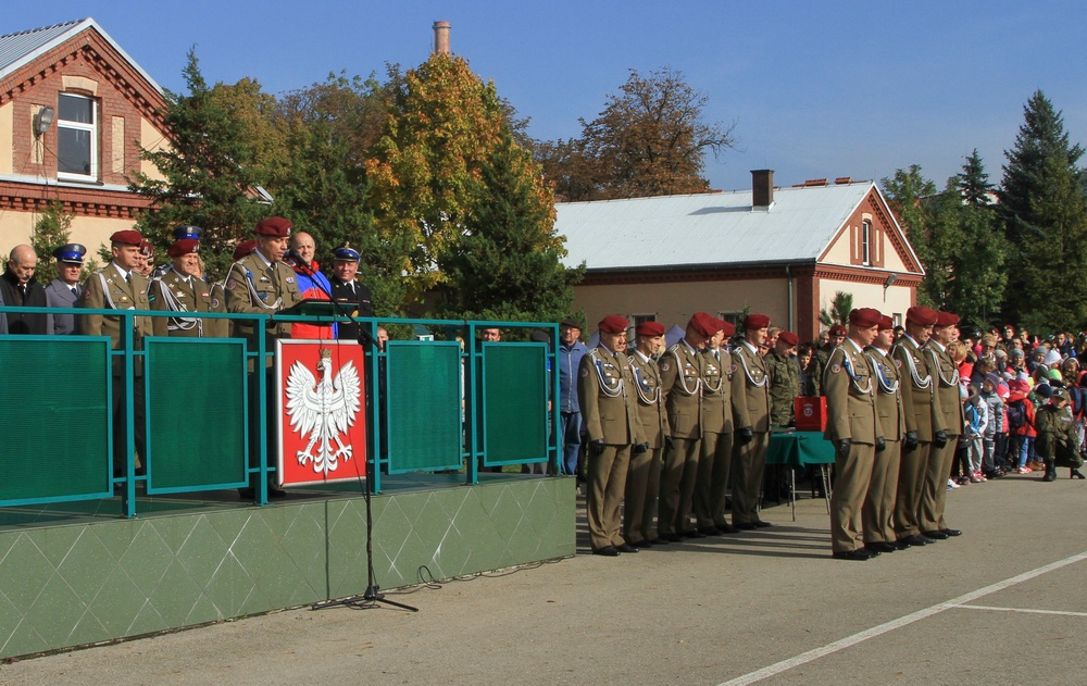 U.S. paratroopers celebrate a shared legacy with Polish allies