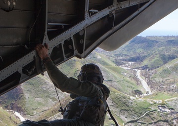 Marines with JTF Matthew deliver goods to Hurricane Matthew victims