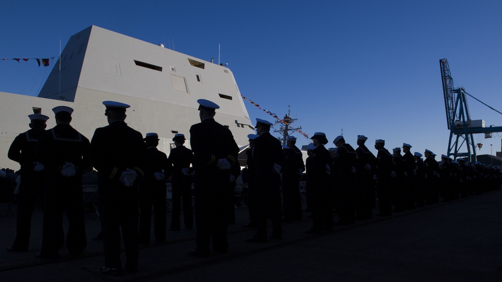 USS Zumwalt (DDG 1000) Commissions in Baltimore