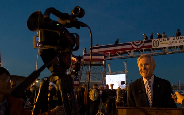 USS Zumwalt (DDG 1000) Commissions in Baltimore