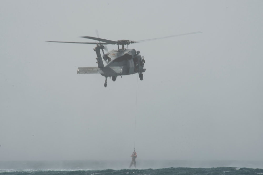 Cast and Recovery Operations off the Coast of Bahrain