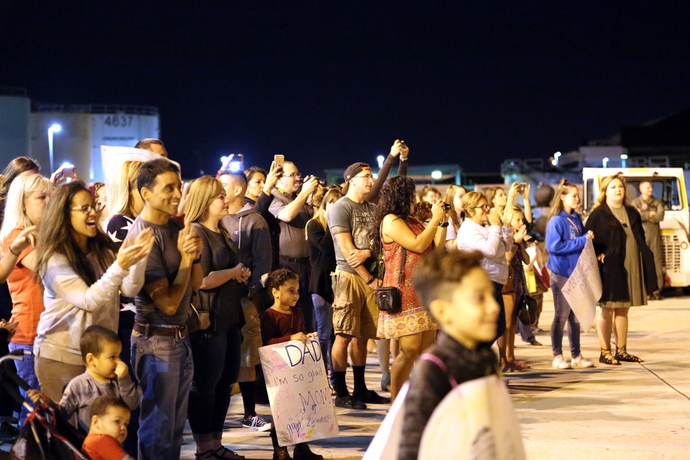 Families and Friends welcome VMAQ-4 Marines from deployment