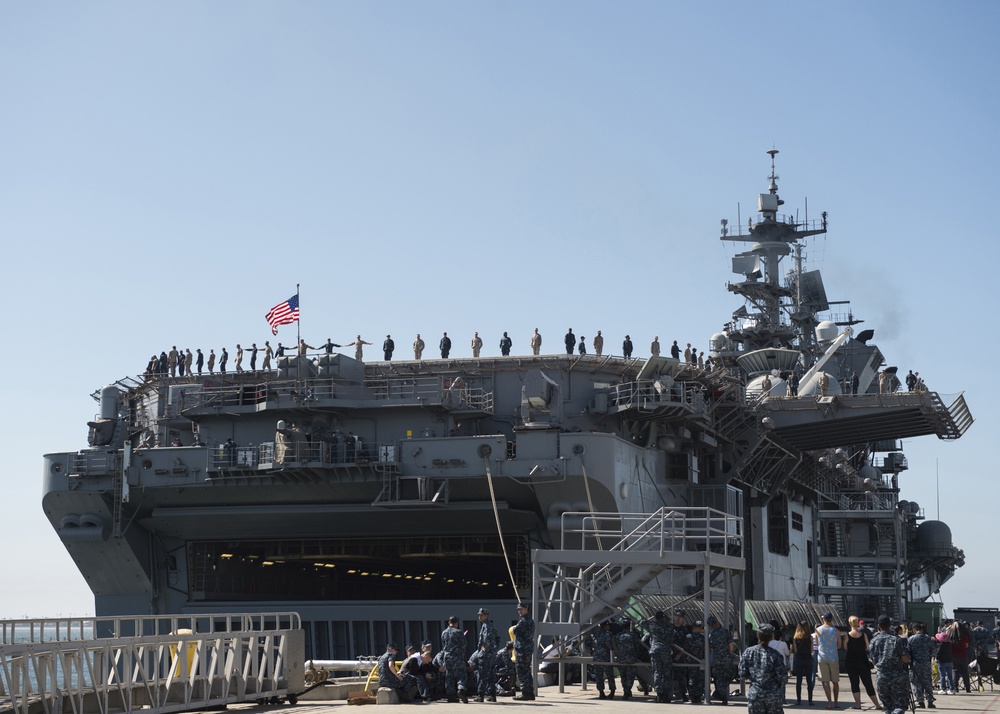 USS Makin Island (LHD 8) Departs for Deployment 2016