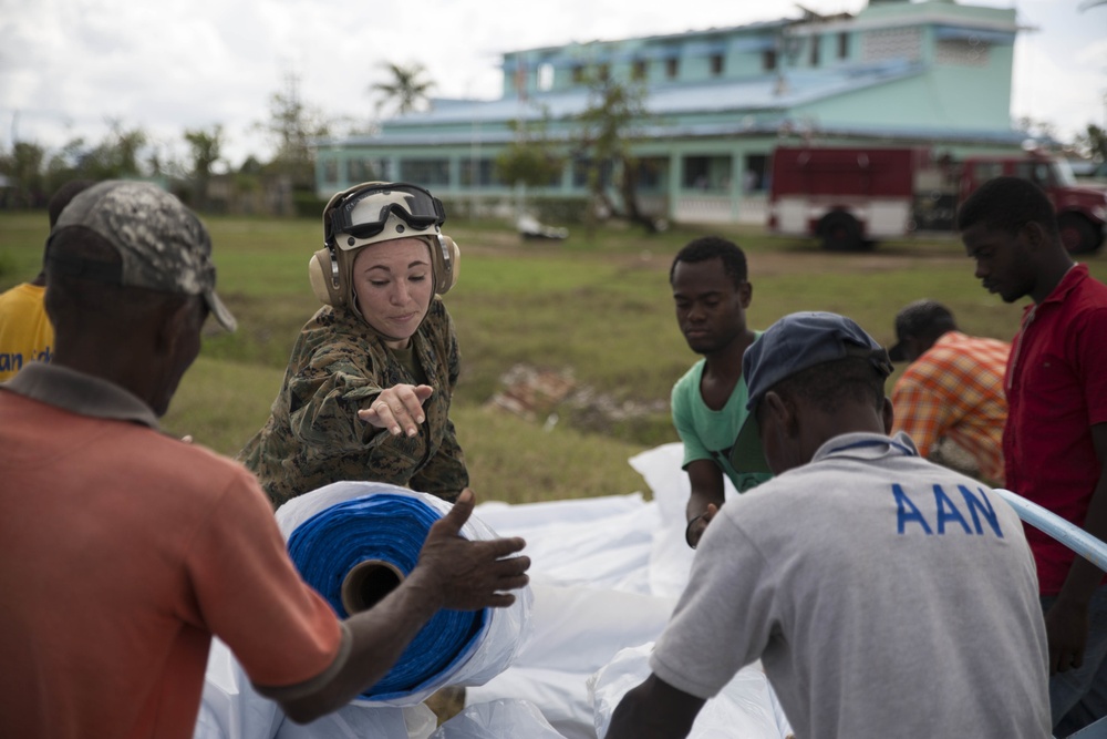 24th MEU Lends Helping Hand to Haiti