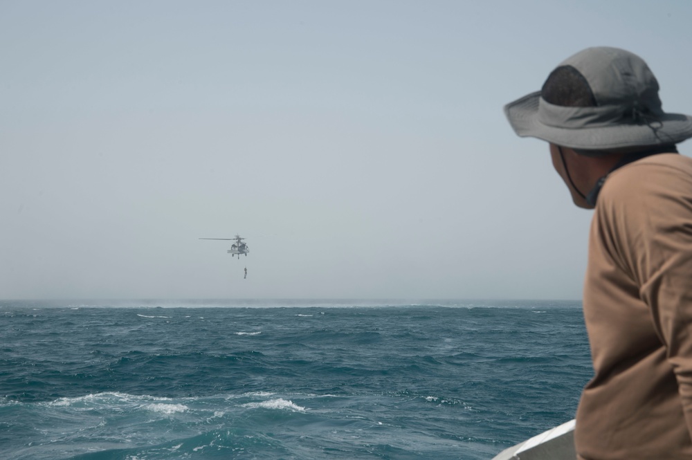 Cast and Recovery Operations off the Coast of Bahrain