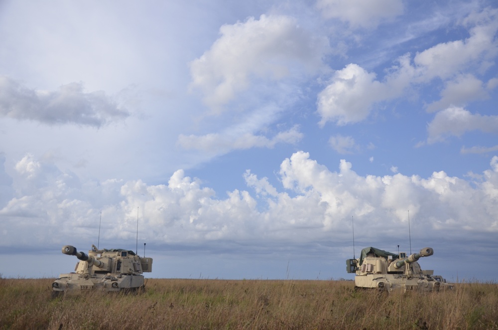 ‘First Lightning’ Soldiers certify on the M109A6 Paladin