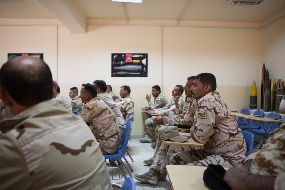 Iraqi soldiers start Combat Engineer Task Training course