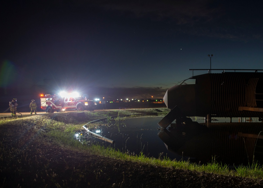 JBSA-Randolph firefighters conduct night fire training