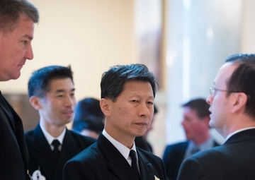 Chief of Staff Japan Maritime Self-Defense Force lays a wreath at the Tomb of the Unknown Soldier in Arlington National Cemetery