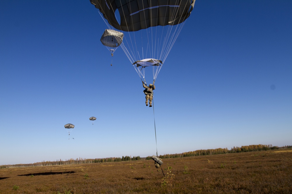 SILVER ARROW 2016 Begins: Sky Soldiers kickoff Exercise