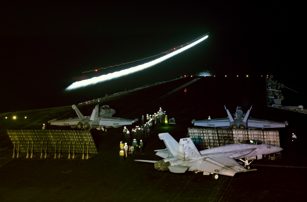 USS Dwight D. Eisenhower (CVN 69) Deployment