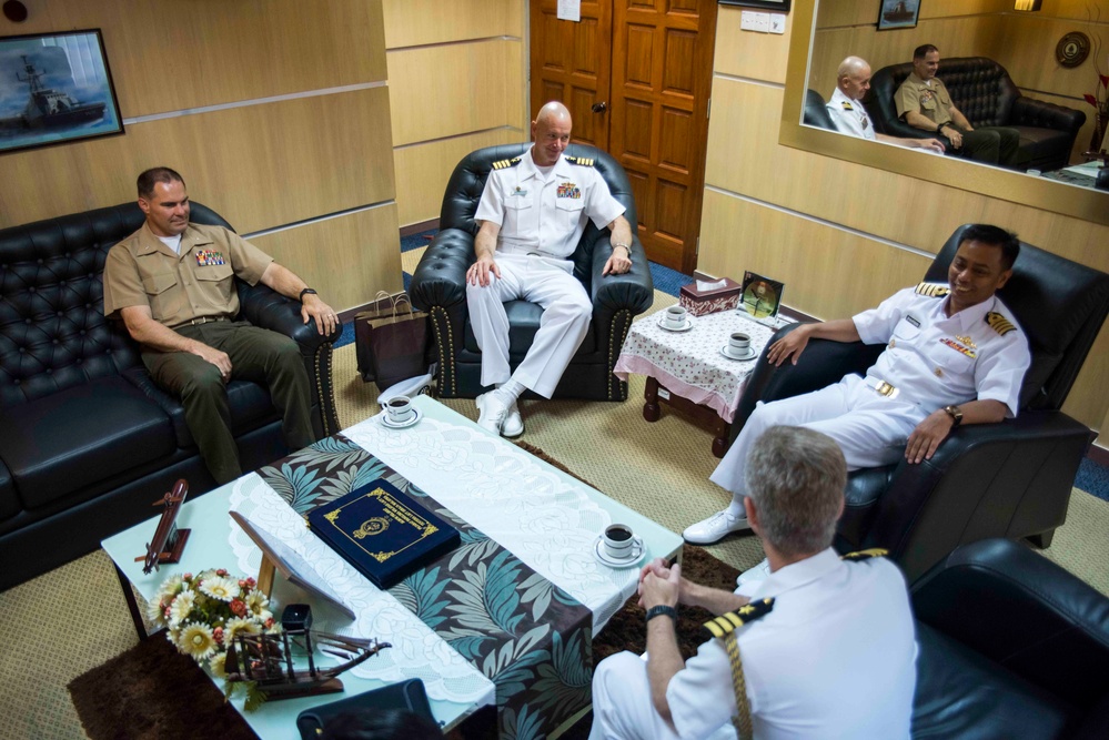 USS Green Bay Officers socialize with their Royal Malaysian Navy counterparts in Kota Kinabalu, Malaysia